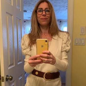 Meet your Posher, Pilar